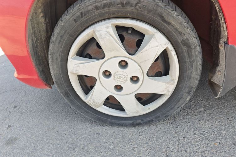 BYD F0 2017 car image #9