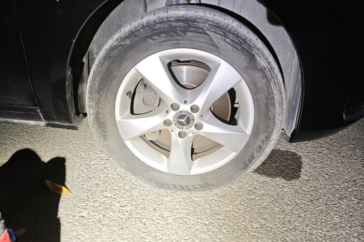 Mercedes-Benz Vito 2019 car image #9