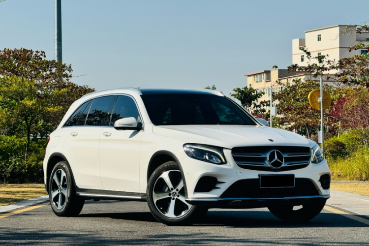 Mercedes-Benz GLC Class 2019 #9 Mercedes-Benz GLC Class 2019 car image #9