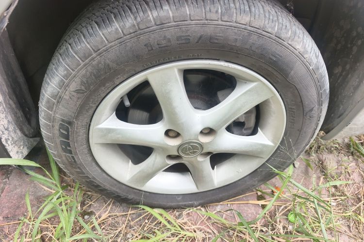 Toyota Corolla (Classic) 2013 imagem de carro #9