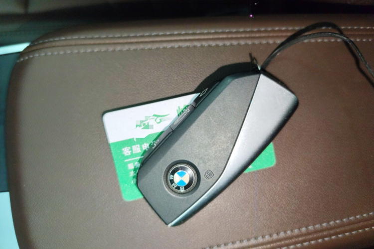 宝马 宝马iX1 2024 汽车图片 #9