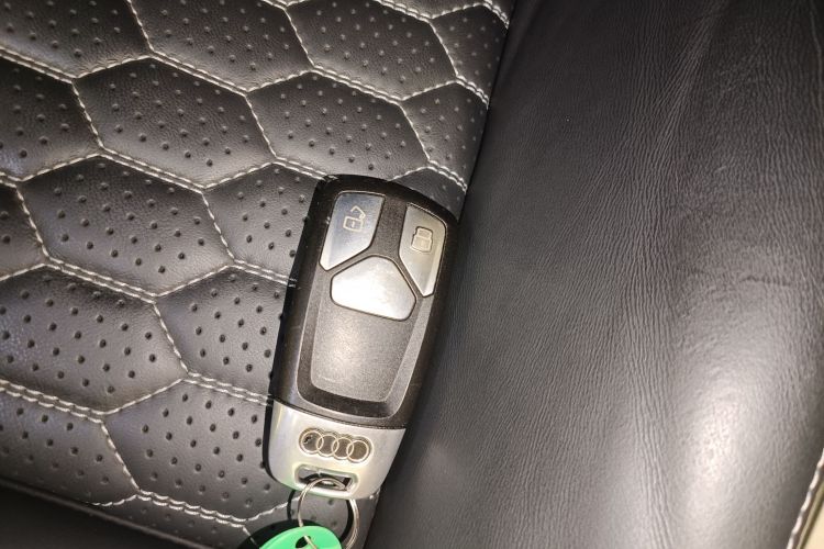 Audi RS 4 2021 #9 Audi RS 4 2021 image de voiture #9