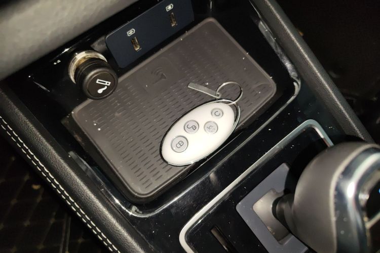 BYD Song New Energy 2018 immagine di auto #9