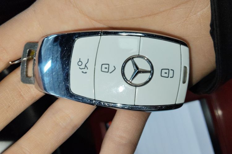 Mercedes-Benz GLC Coupe 2020 #9 Mercedes-Benz GLC Coupe 2020 car image #9