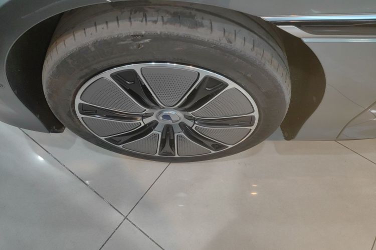 Denza Z9GT 2024 #9 Denza Z9GT 2024 car image #9