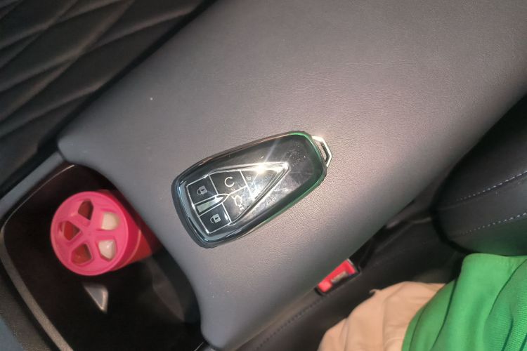 Changan Lamore 2023 #9 Changan Lamore 2023 car image #9