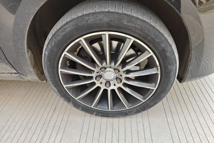 奔驰 威霆 2017 汽车图片 #9