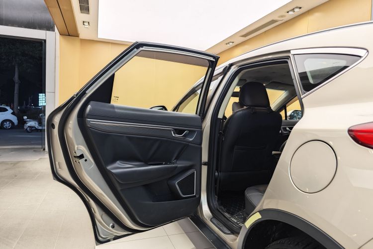 GEELY 2017 immagine di auto #9