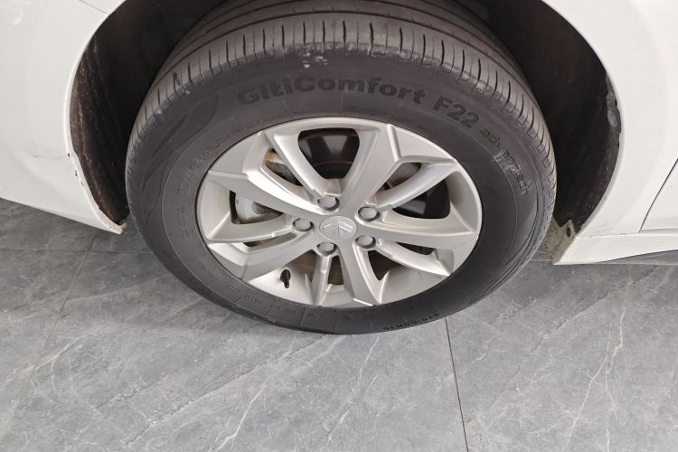 睿蓝汽车 枫叶60s 2022 汽车图片 #9