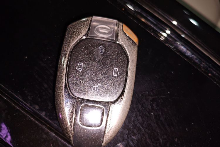 GAC Trumpchi M8 2023 car image #9