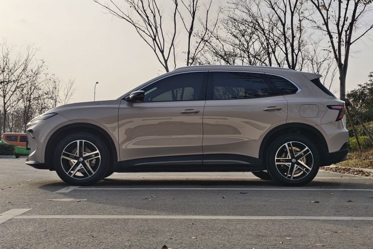 MG ES5 2024 #9 MG ES5 2024 car image #9