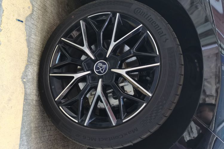 BYD Han 2025 car image #9