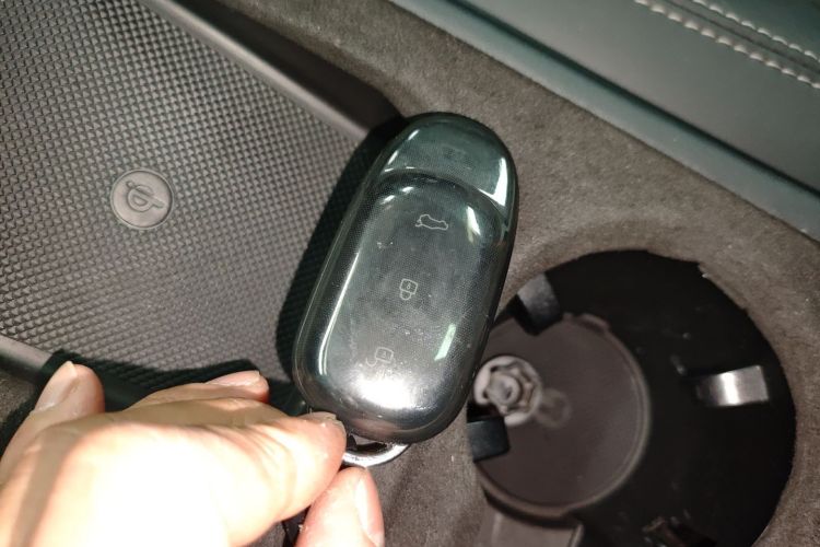 Li One 2021 صورة سيارة #9