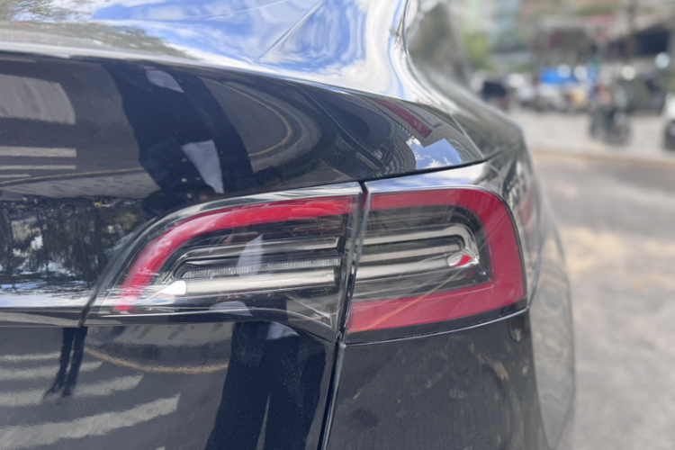 Tesla Model Y 2022 #9 Tesla Model Y 2022 car image #9