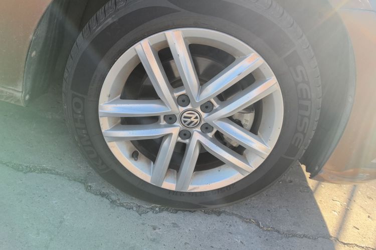 Volkswagen Gran Lavida 2017 immagine di auto #9