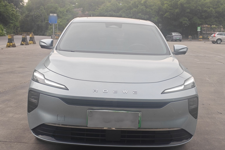 Roewe D6 2025 car image #9