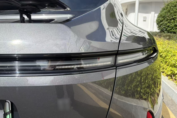 阿维塔 阿维塔11 2024 汽车图片 #9