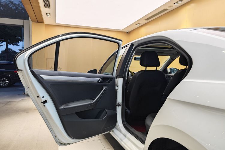 Jetta Jetta 2018 #9 Jetta Jetta 2018 immagine di auto #9