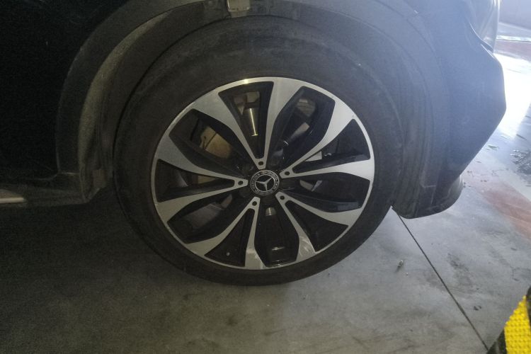 Mercedes-Benz GLC Coupe 2018 immagine di auto #9