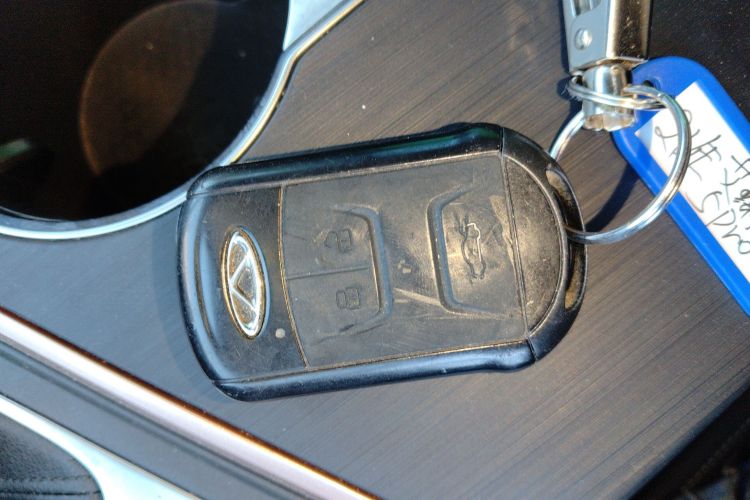 奇瑞 艾瑞泽5 PLUS 2020 汽车图片 #9