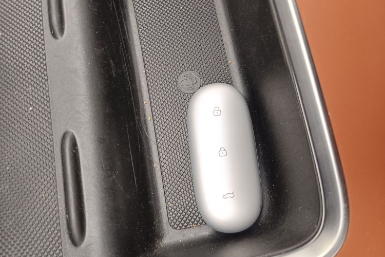 Li L9 2023 imagen de coche #9