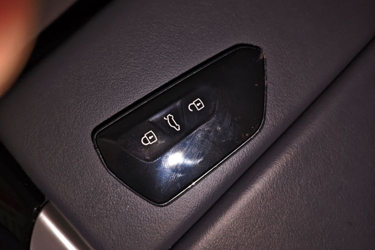 Volkswagen ID.7 Vizzion 2024 #9 Volkswagen ID.7 Vizzion 2024 car image #9