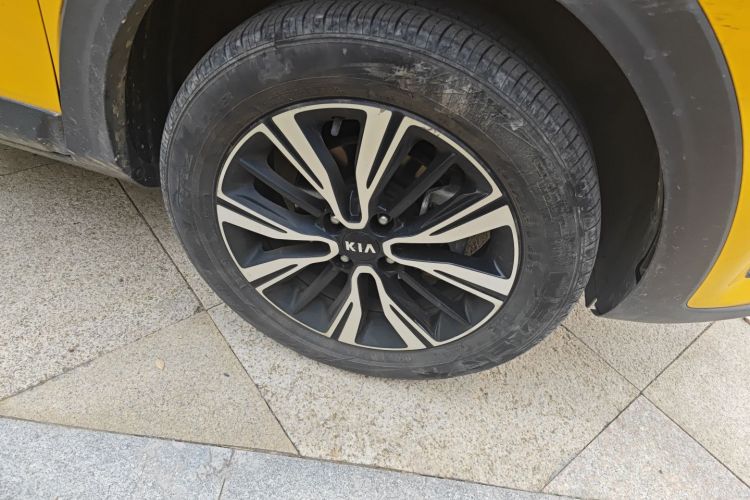 起亚 奕跑 2021 汽车图片 #9