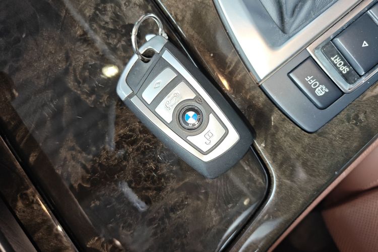 BMW 6 Series 2018 #9 BMW 6 Series 2018 car image #9