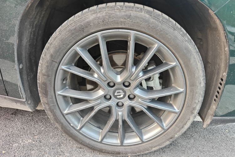 零跑汽车 零跑C10 2024 汽车图片 #9