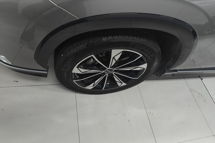 Roewe RX5 2022 изображение автомобиля #9