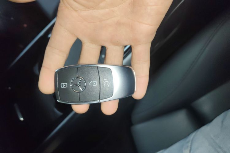 Mercedes-Benz EQB Class 2024 #9 Mercedes-Benz EQB Class 2024 immagine di auto #9