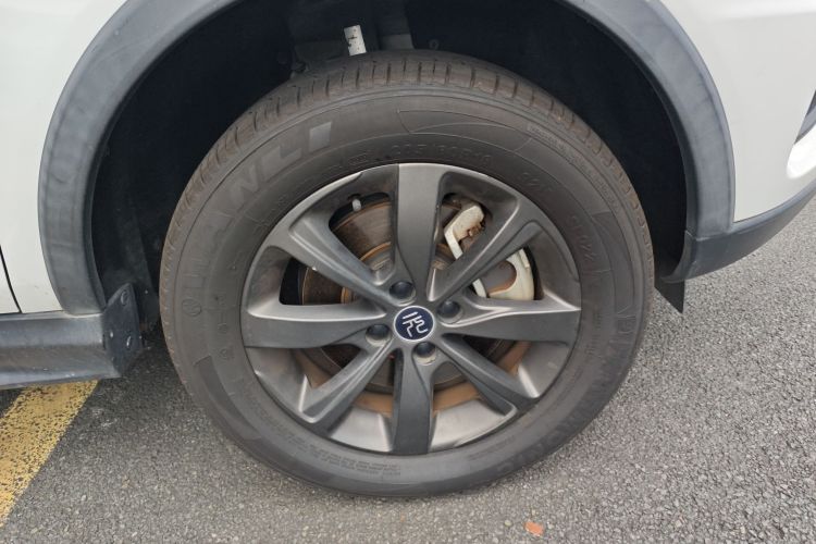 BYD Yuan New Energy 2020 #9 BYD Yuan New Energy 2020 immagine di auto #9