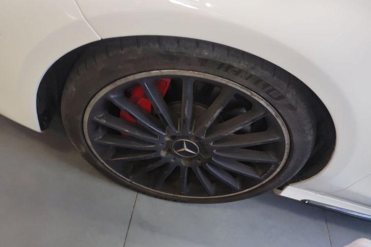 Mercedes-Benz CLA AMG 2018 car image #9