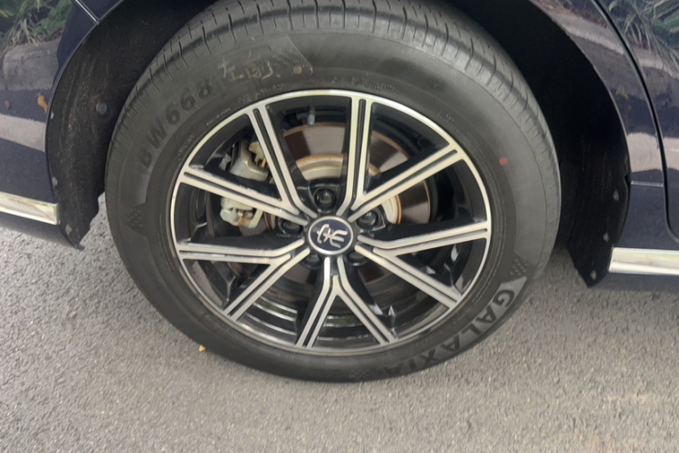 BYD Song MAX New Energy 2023 car image #9