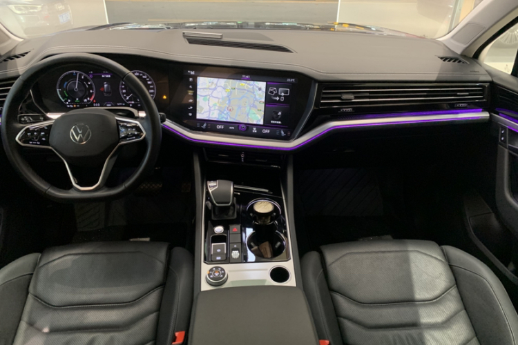 Volkswagen Touareg New Energy 2021 car image #9