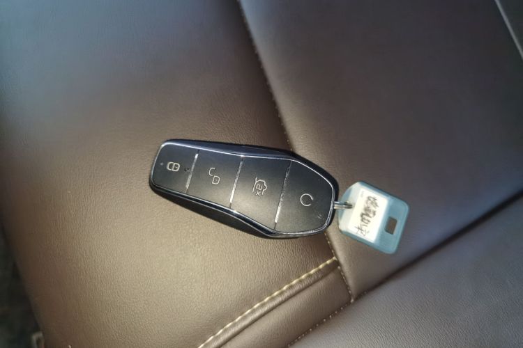 BYD Song MAX New Energy 2022 car image #9