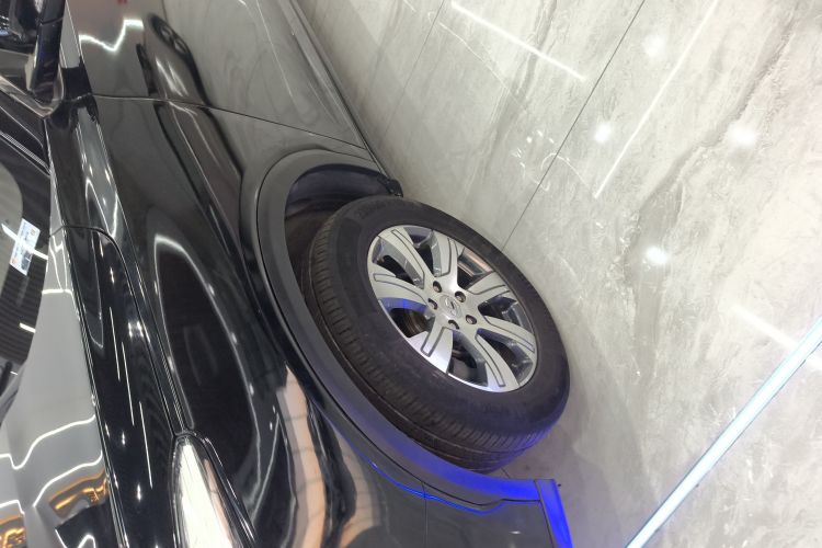 GAC Trumpchi GS7 2018 car image #9