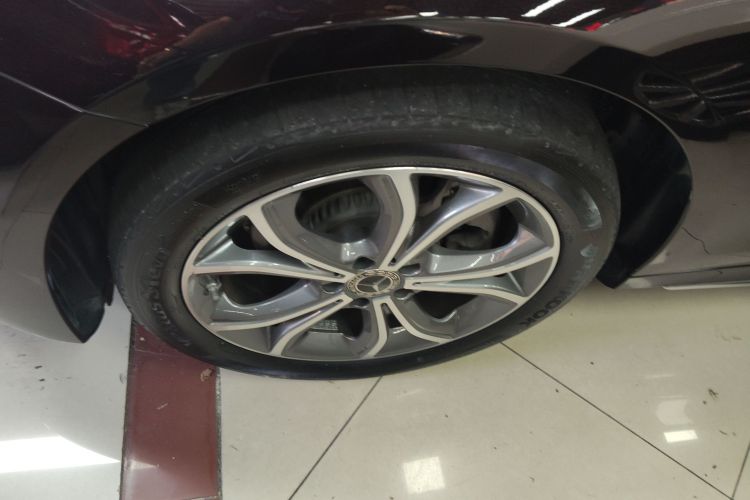 Mercedes-Benz E Class 2021 car image #9