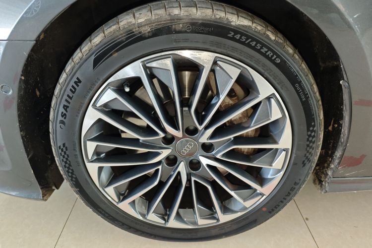 Audi A6L New Energy 2020 car image #9