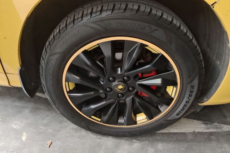 Forthing T5 EVO 2023 car image #9