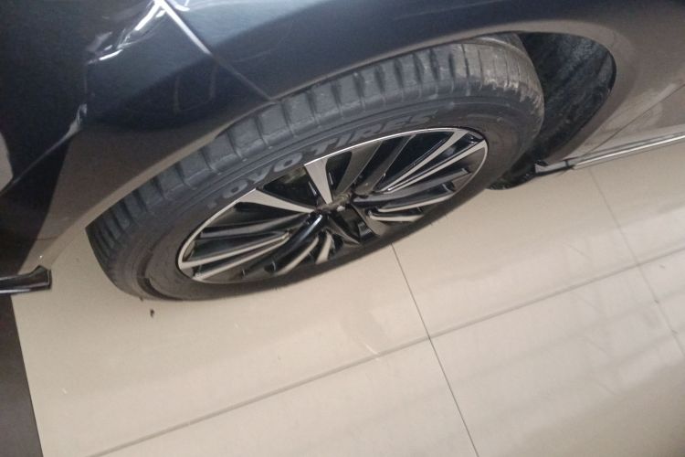 丰田 威飒 2023 汽车图片 #9