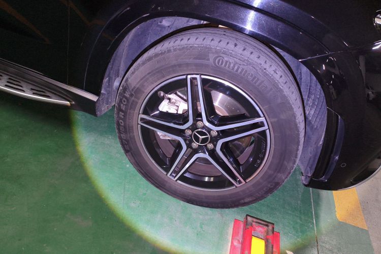 Mercedes-Benz GLE AMG 2020 #9 Mercedes-Benz GLE AMG 2020 изображение автомобиля #9