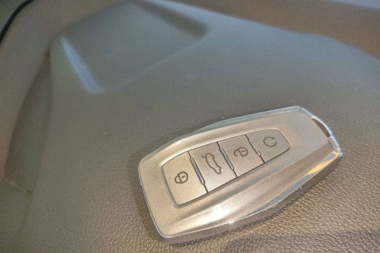 GEELY Coolray New Energy 2021 #9 GEELY Coolray New Energy 2021 immagine di auto #9