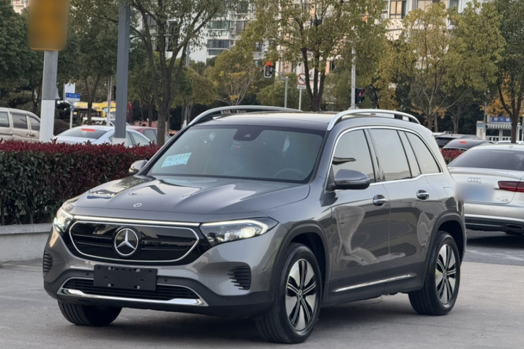 Mercedes-Benz EQB Class 2022 #9 Mercedes-Benz EQB Class 2022 car image #9