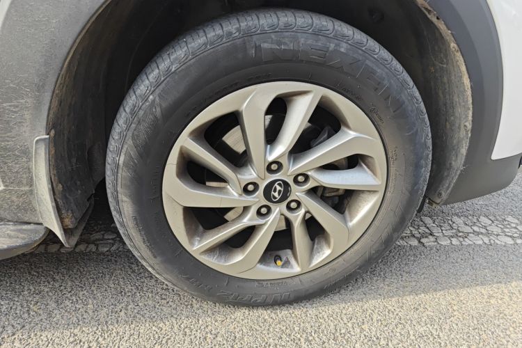 Hyundai Tucson 2016 #9 Hyundai Tucson 2016 car image #9