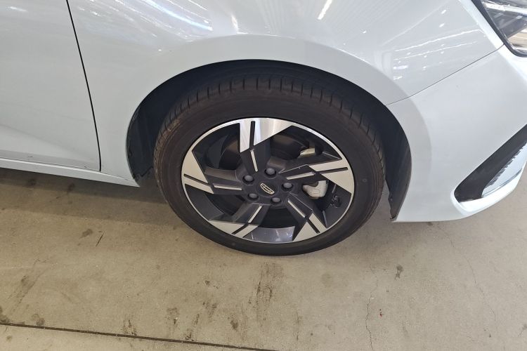 GEELY Emgrand L HiP 2023 #9 GEELY Emgrand L HiP 2023 car image #9