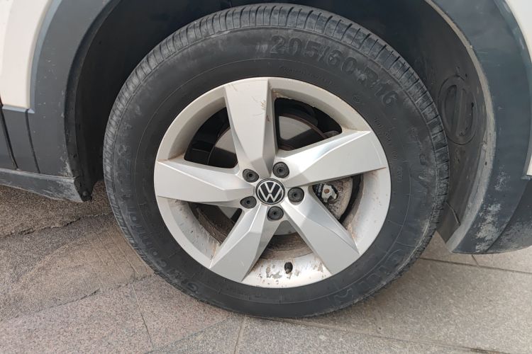 Volkswagen T-Cross 2022 car image #9
