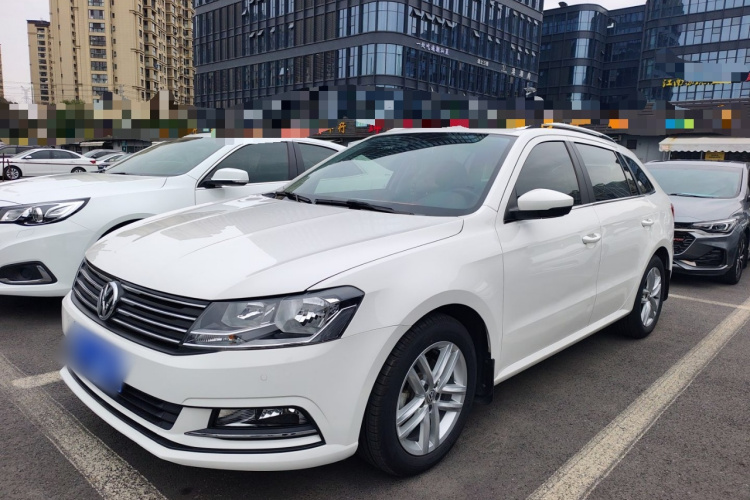 Volkswagen Gran Lavida 2018 immagine di auto #9