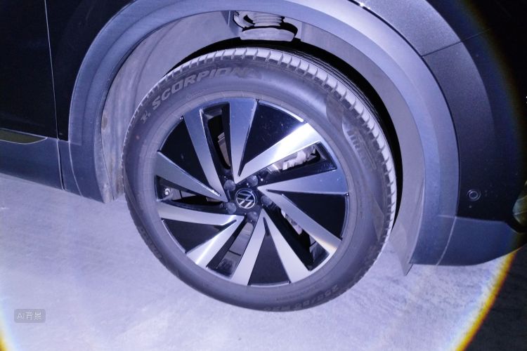 Volkswagen Talagon 2023 car image #9