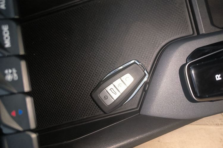 GEELY Binray 2024 car image #9